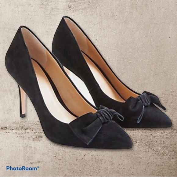 Ann Taylor Shoes - Ann Taylor NWT Black Suede Kit Soft Bow Pump, size 9